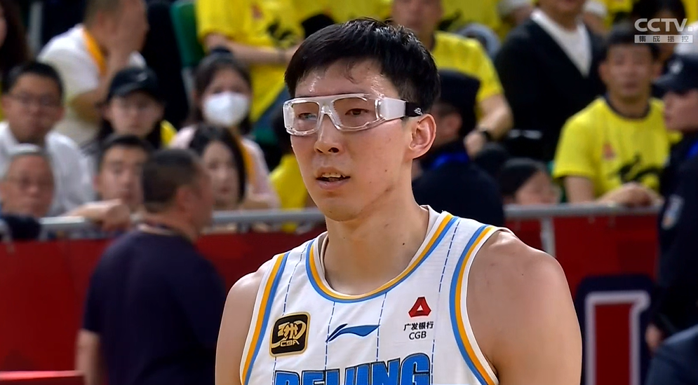 广厦男篮迎CBA常规赛关键赛，加时末段豪取连胜，目标明确，身体对抗强度拉满的简单介绍